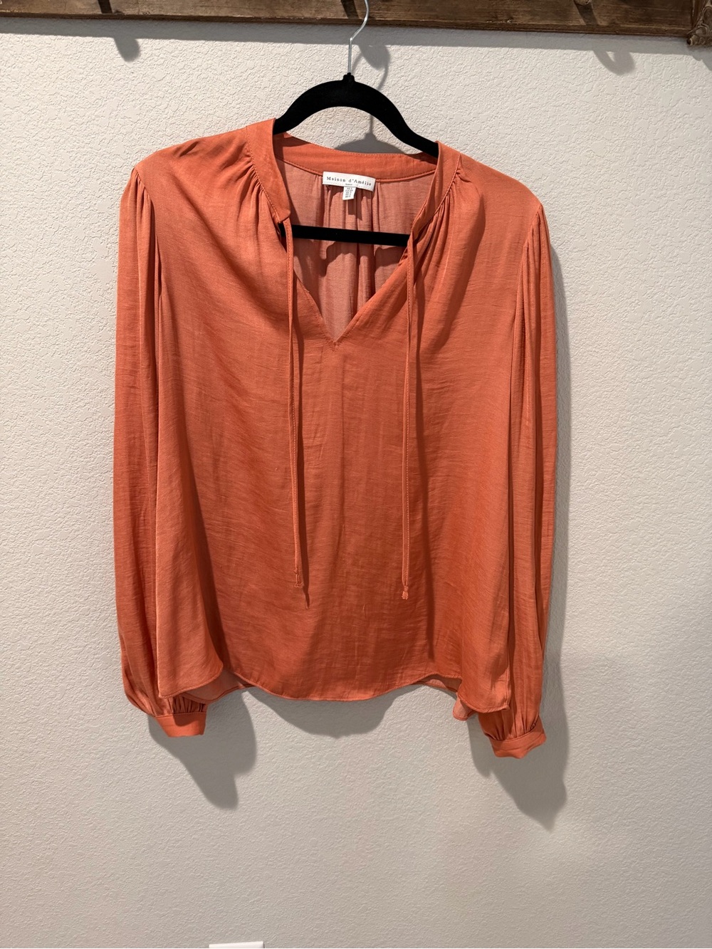 Maison d'Amélie Women's Coral Blouse